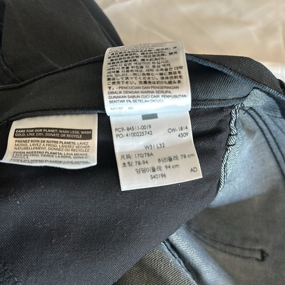 Levi’s 511 31x32 - Picture 9 of 9